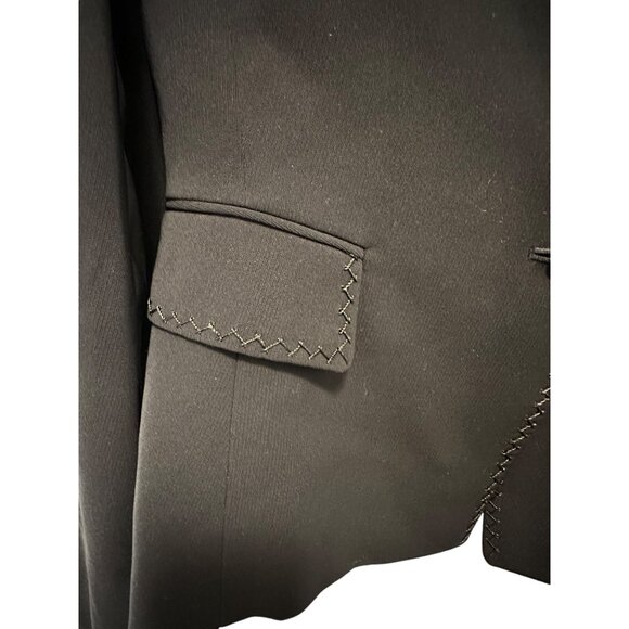 ✌️ 2/$40 ✌Tahari Arthur Levine Navy Blazer with Stitched Edging & 3 Buttons sz 6 - Picture 2 of 8